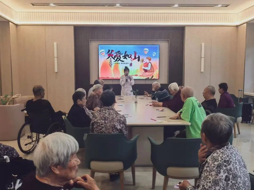 父愛如山 情滿六月